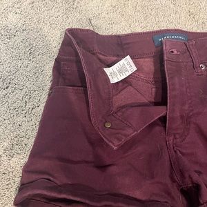 Aeropostale burgundy shorts.